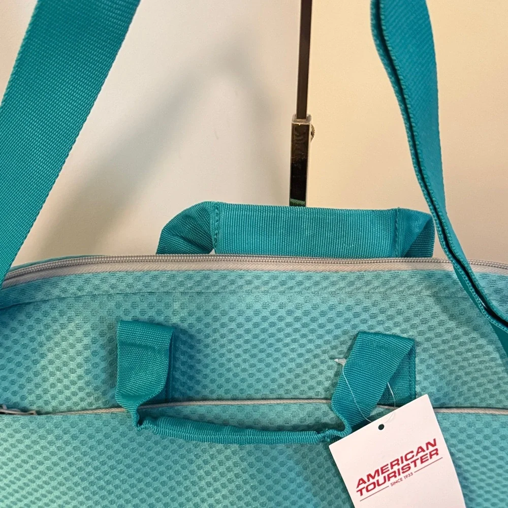 American Tourister Aqua Travel Laptop Case